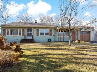 19 Campion Ave, Tiverton, RI 02878