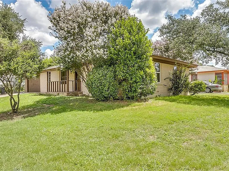 2709 New York Ave — Photo 3