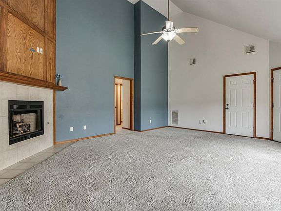 3rd image of 2508 Tyler Ln