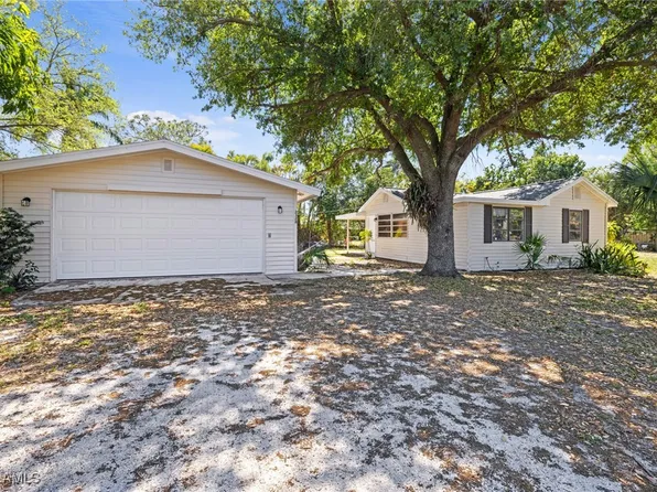 2328 Unity Ave, Fort Myers, FL 33901