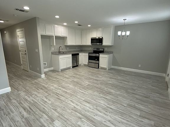 4th image of 1022 W Shepherd St #75020