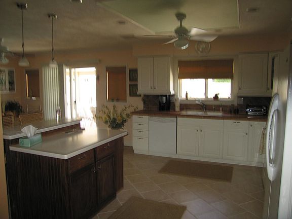 3rd image of 13130 W Meeker Blvd