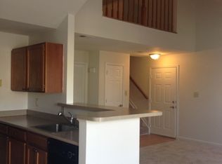 9909 Gable Ridge Ter APT A, Rockville, MD 20850