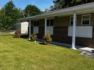 901 Barn St, Jacksonville, NC 28540