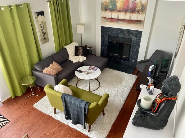1345 W Fletcher St Floor 2, Chicago, IL 60657