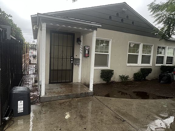 2nd image of 4321 Euclid Ave #1