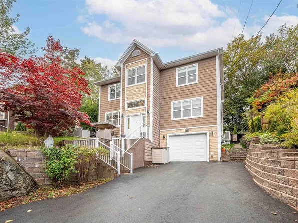55 Donaldson Ave, Halifax, NS B3M 3B4