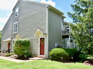 3006 Fenwick Ln, Mount Laurel, NJ 08054