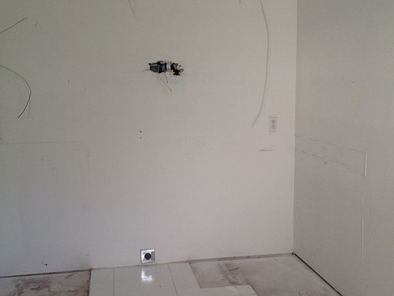 3rd image of 5438 Verona Dr APT F