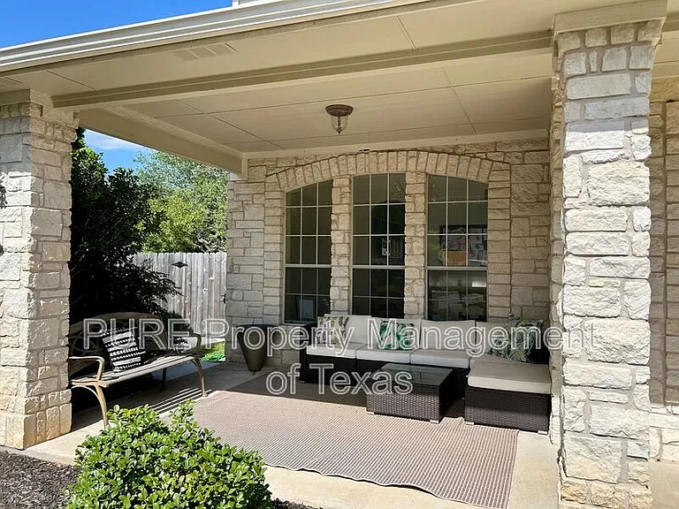 2302 Barnett Dr — Photo 37