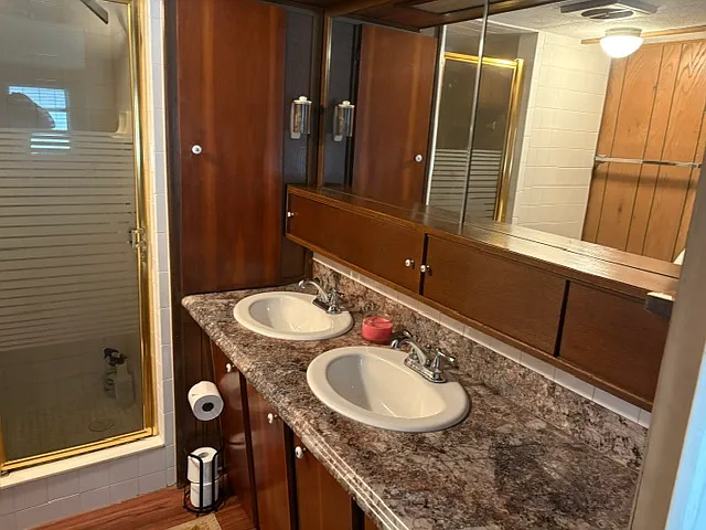37031 Karen Ave — Photo 12