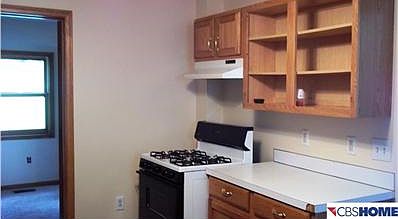 2nd image of 614 S 2nd St