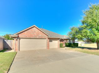 8401 NW 107th St, Oklahoma City, OK 73162