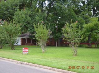 1302 Centennial Dr, Houston, TX 77055
