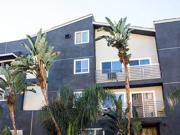 2nd image of 855 S Harvard Blvd APT 306