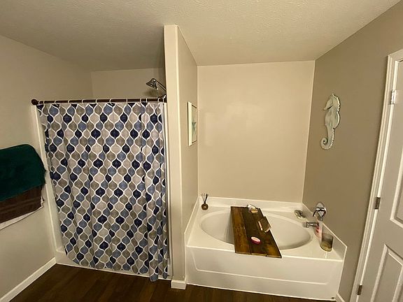 3rd image of 1544 Mary Lou Dr