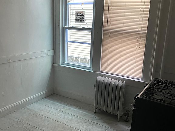 3rd image of 199 Hillside Ave Floor 1