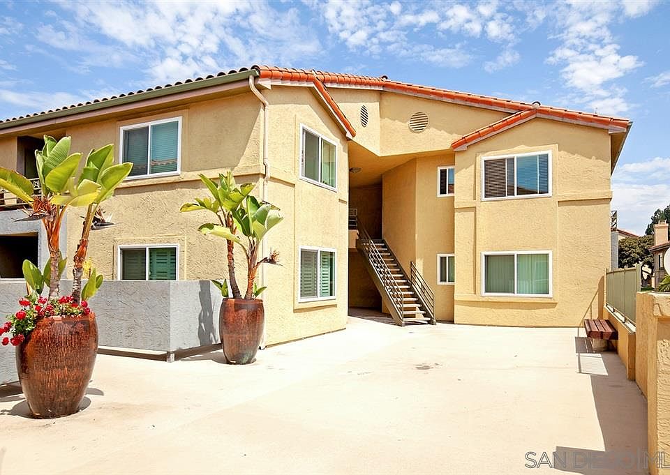 1st image of 7405 Charmant Dr #2118