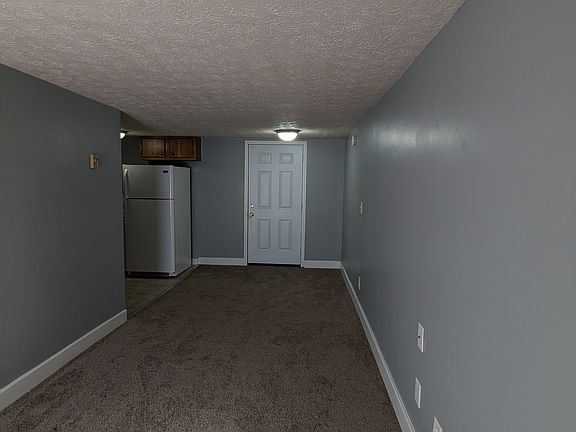 2nd image of 235 Maud Ave #8