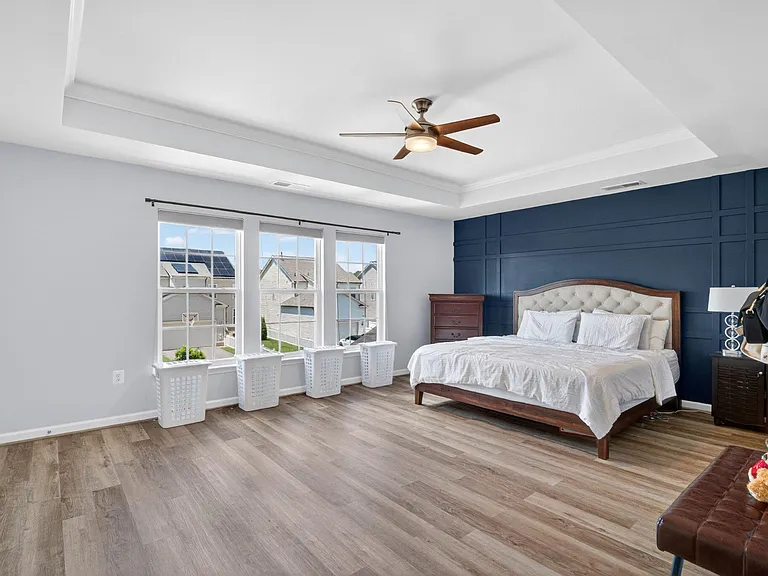 980 Basswood Dr — Photo 29
