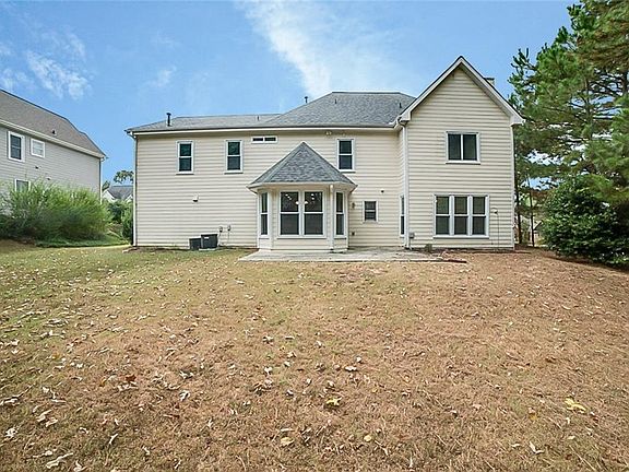 5th image of 984 Spruce Creek Ln