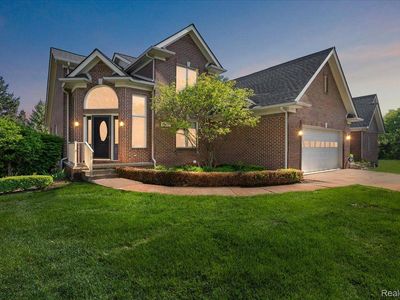 10434 Cornerstone Dr, Washington, MI, 48095