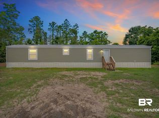 15737 Huckleberry Wood Dr, Elberta, AL 36530