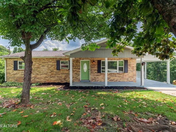 612 W Ridgecrest Dr, Kingston, TN 37763