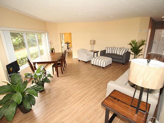4th image of 4 Oceans West Blvd APT 105B