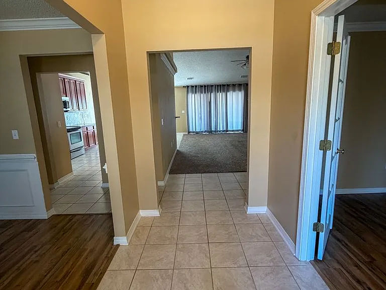 4697 Lovegrass Ln — Photo 3