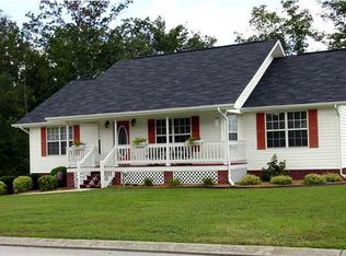 10215 Fielding Rd, Ooltewah, TN 37363