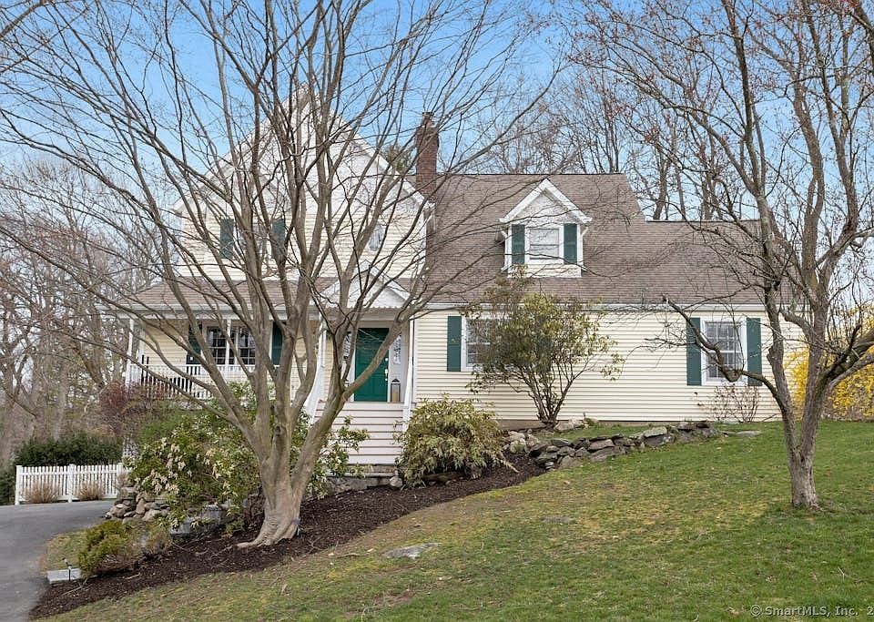 1st image of 99 Silver Hill Lane