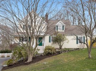 99 Silver Hill Ln, Stamford, CT 06905