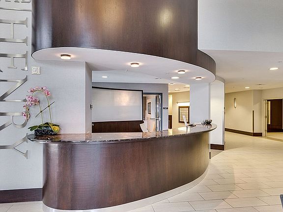 4th image of 525 N Fayette St Unit 404