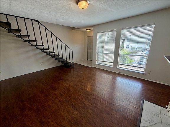 3rd image of 6910 Hart Ln APT 703