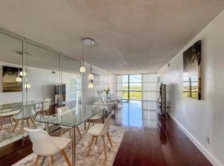 800 Parkview Dr APT 823, Hallandale Beach, FL 33009