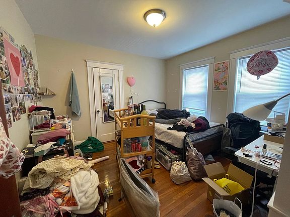 5th image of 63 Frederick Ave #64B