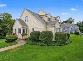 148 Fields Ln, Peekskill, NY 10566