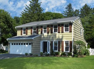 54 Highview Ave, Old Greenwich, CT 06870