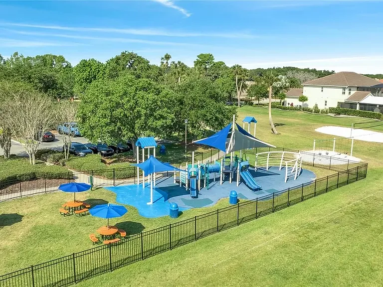 3812 Eagle Isle Cir — Photo 47