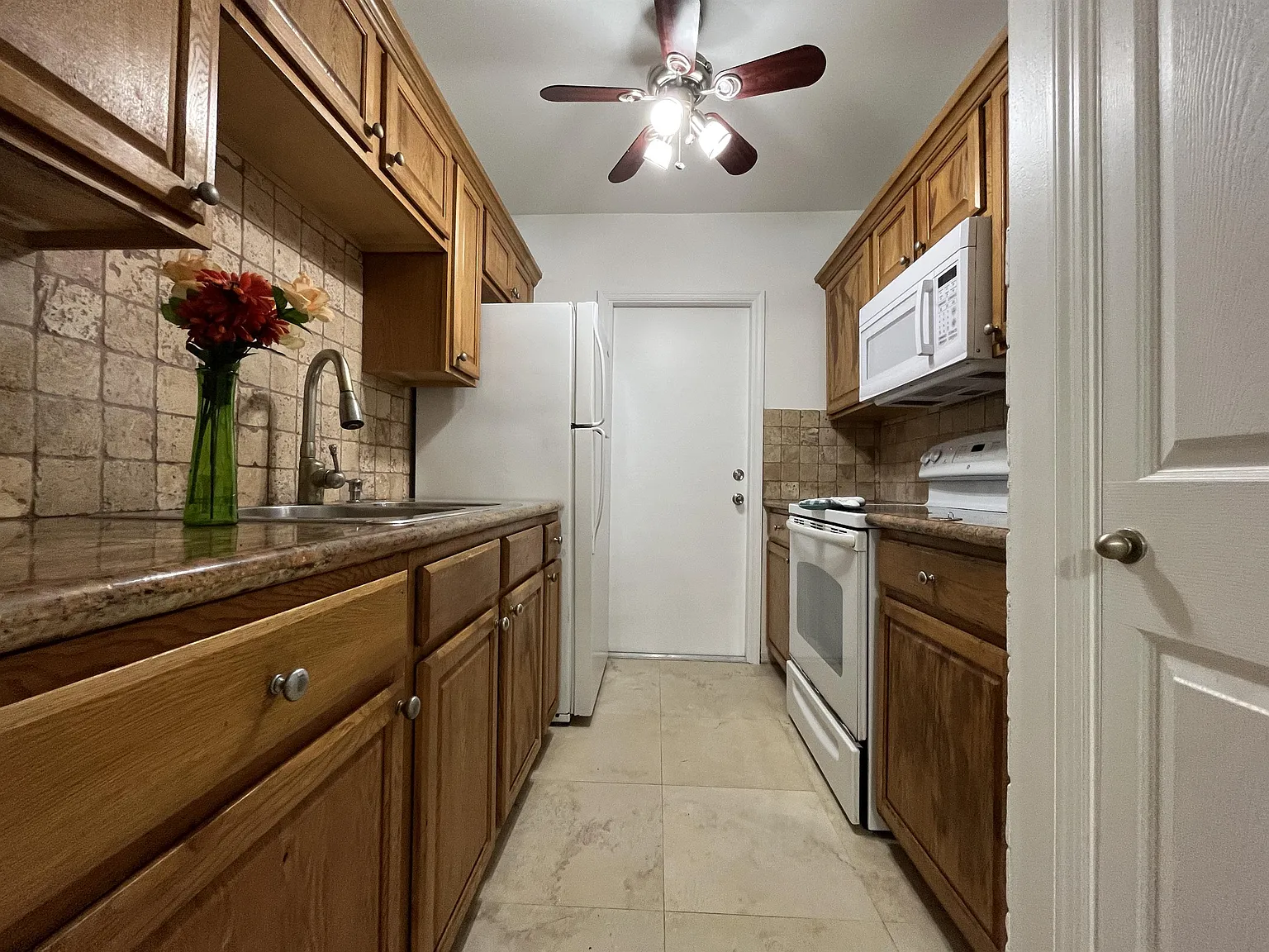 The Seventeenth Green Condo 1420 Atlantic #339 (Baires Beach Llc) - 418 — Photo 3