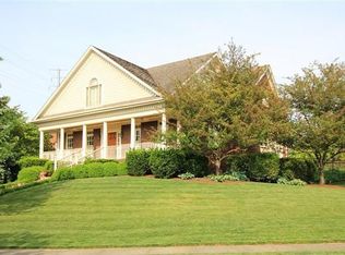 3616 Hidden Pond Rd, Lexington, KY 40502