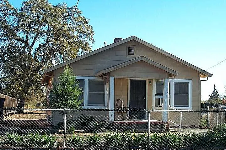538 N Windsor Ave photo 1