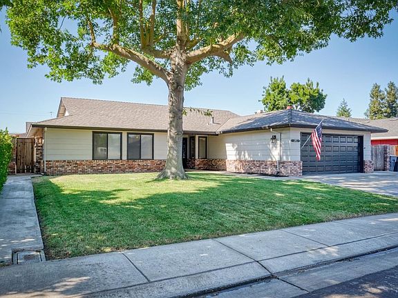 4th image of 2307 Autumn Ln