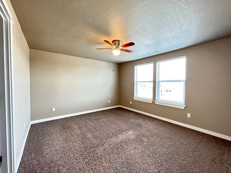 6337 Marble St — Photo 38
