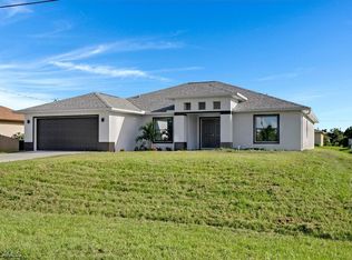 3307 21st St SW, Lehigh Acres, FL 33976