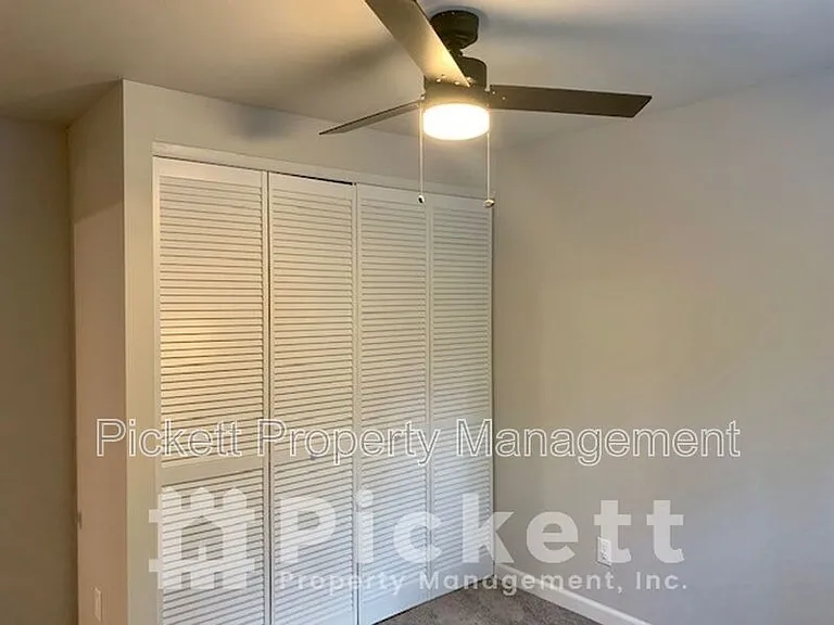 290 Tahuyeh Pl W — Photo 9