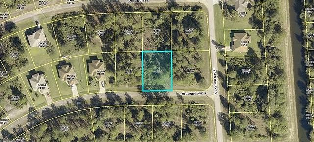 1st image of 186 Argonne Ave S