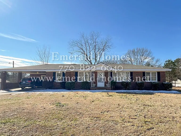 1259 Old Peachtree Rd — Photo 2