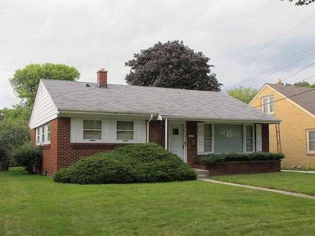 1st image of 10618 W Michigan St
